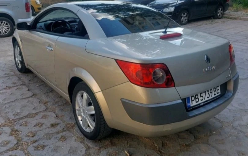 Renault Megane CC, снимка 7 - Автомобили и джипове - 56525269
