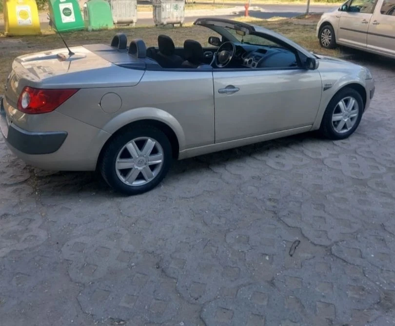 Renault Megane CC, снимка 5 - Автомобили и джипове - 56525269