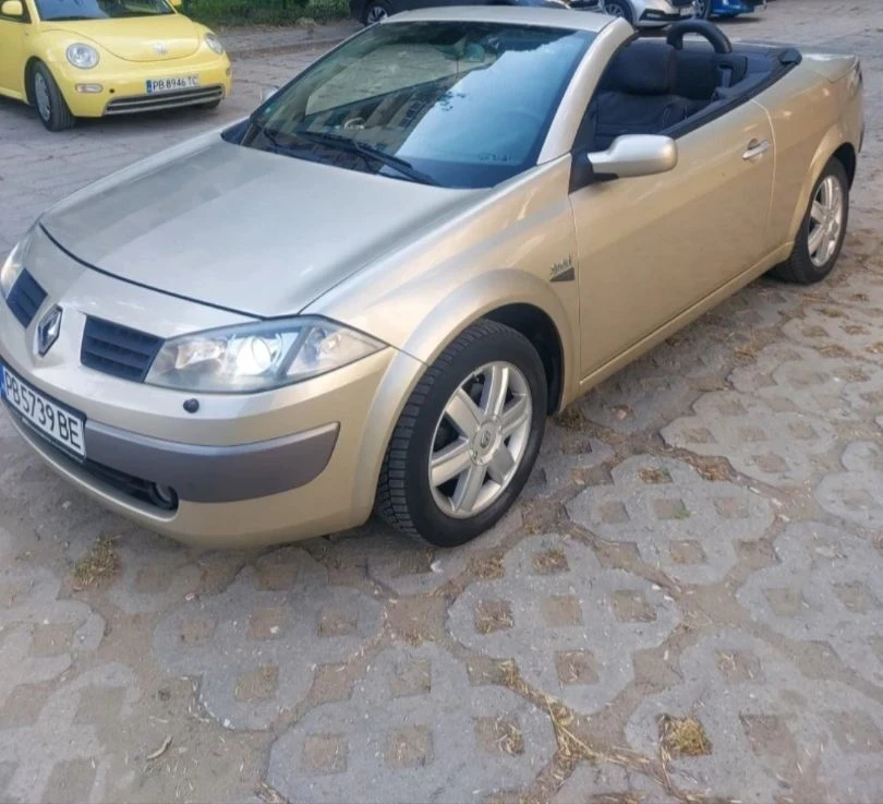 Renault Megane CC, снимка 3 - Автомобили и джипове - 56525269