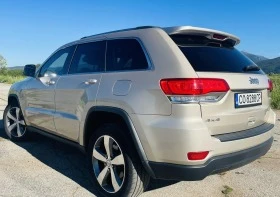 Jeep Grand cherokee 3.6 ГАЗ/БЕНЗИН/LAREDO, снимка 2