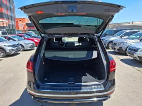VW Touareg R-Line* V6-3.0 TDI-262 к.с.* FULL EXTRI* FACELIFT - 32999 лв. - 74566958 16
