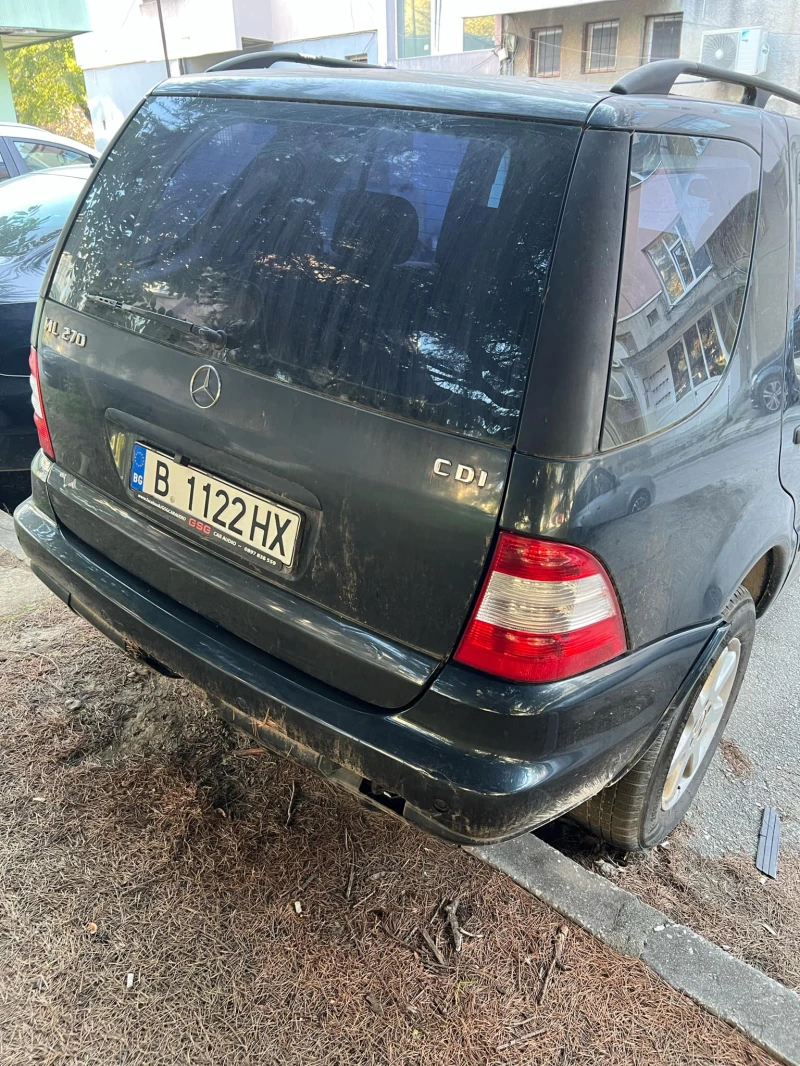 Mercedes-Benz ML 270 2.7 CDI, снимка 6 - Автомобили и джипове - 47724235