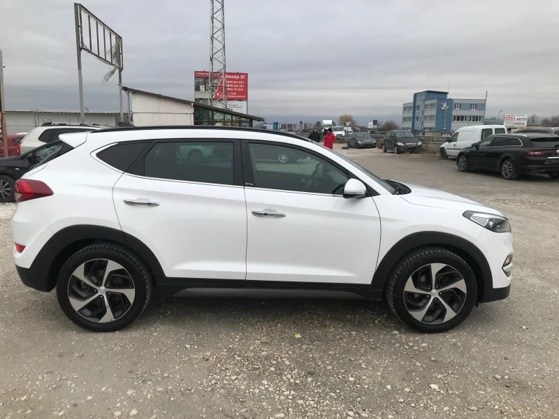 Hyundai Tucson 1, 7d 141 ps full extri, снимка 6 - Автомобили и джипове - 47978503