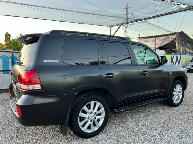 Toyota Land cruiser 200 4.5-V8 6+ 1/LIMITED/TV/NAVI/FULL, снимка 4 - Автомобили и джипове - 51761496