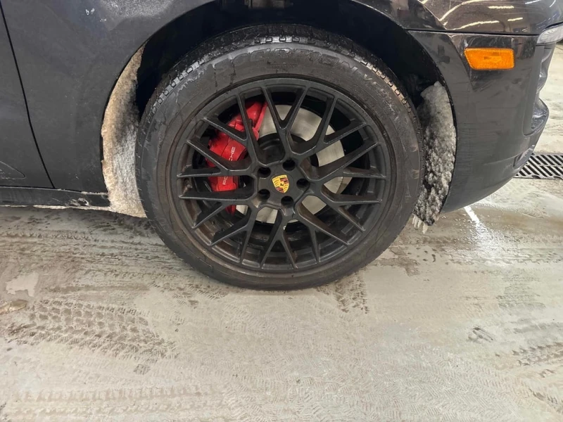 Porsche Macan * GTS * CARFAX * БЕЗ ПЪРВОНАЧАЛНА ВНОСКА, снимка 7 - Автомобили и джипове - 53270849