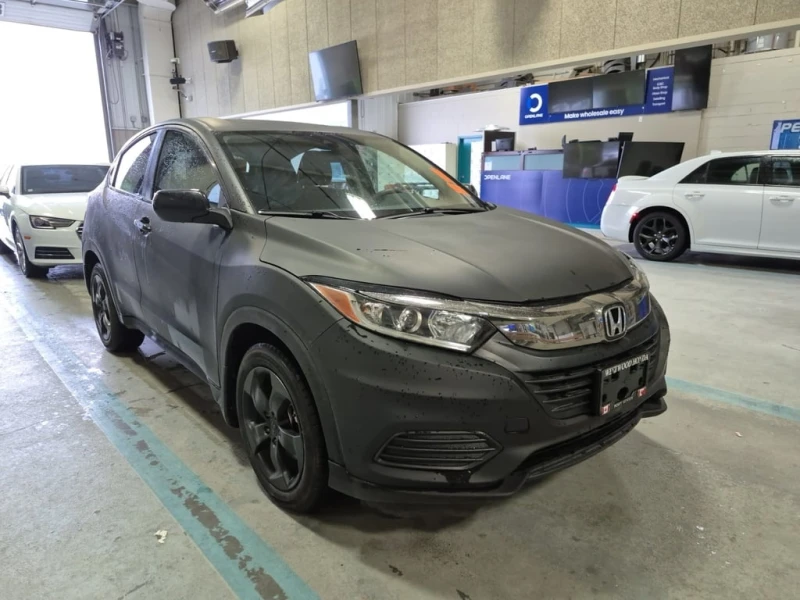 Honda Hr-v * LX * CARFAX * БЕЗ ПЪРВОНАЧАЛНА ВНОСКА, снимка 2 - Автомобили и джипове - 53363226