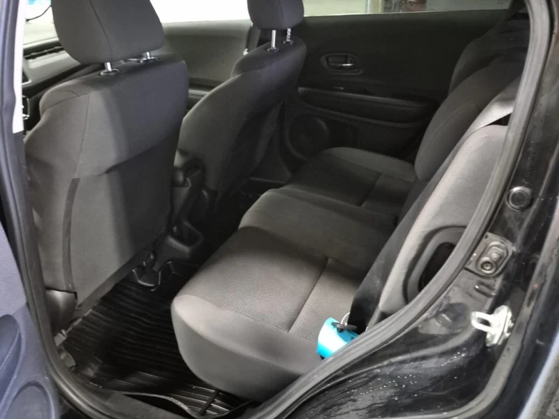 Honda Hr-v * LX * CARFAX * БЕЗ ПЪРВОНАЧАЛНА ВНОСКА, снимка 12 - Автомобили и джипове - 53363226