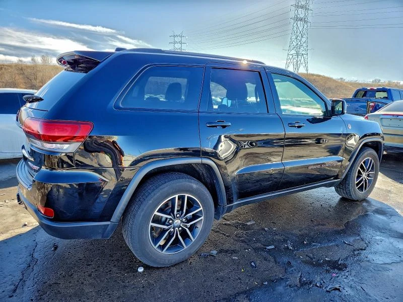 Jeep Grand cherokee TRAILHAWK - изображение 3