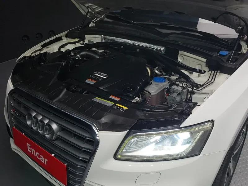 Audi Q5 3.0 TDI Quattro - САМО 30% АВАНС, снимка 6 - Автомобили и джипове - 56007928