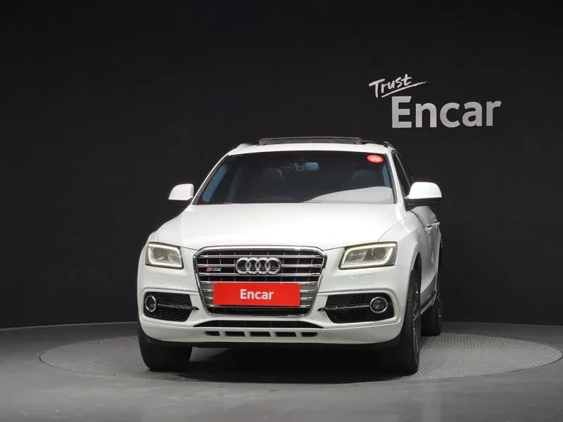 Audi Q5 3.0 TDI Quattro - САМО 30% АВАНС, снимка 3 - Автомобили и джипове - 56007928