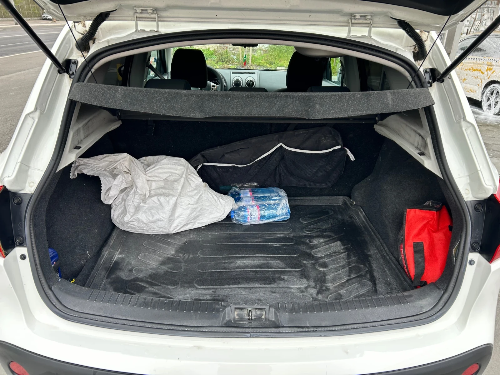 Nissan Qashqai 1.6DCI - изображение 10