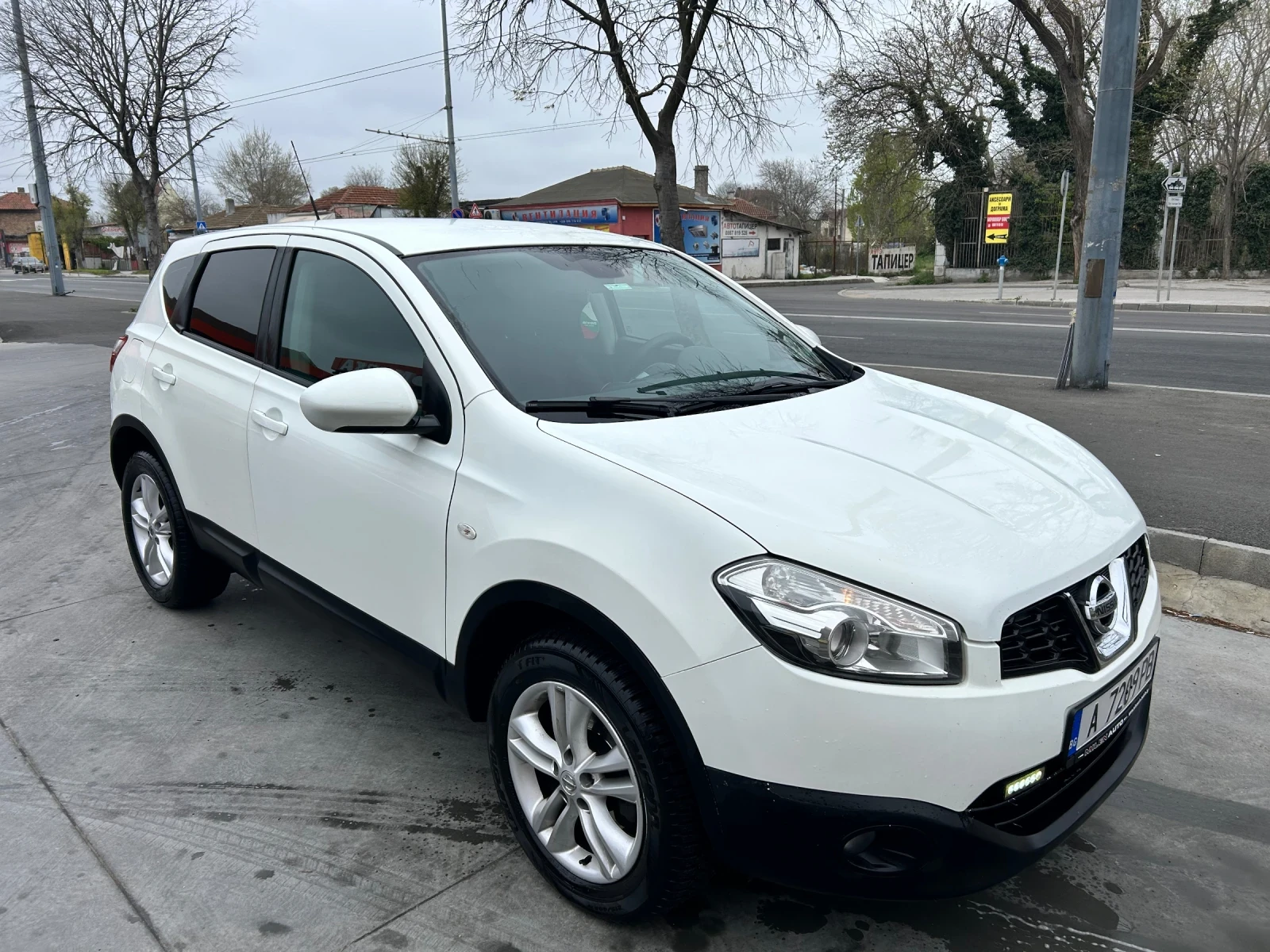 Nissan Qashqai 1.6DCI - изображение 4