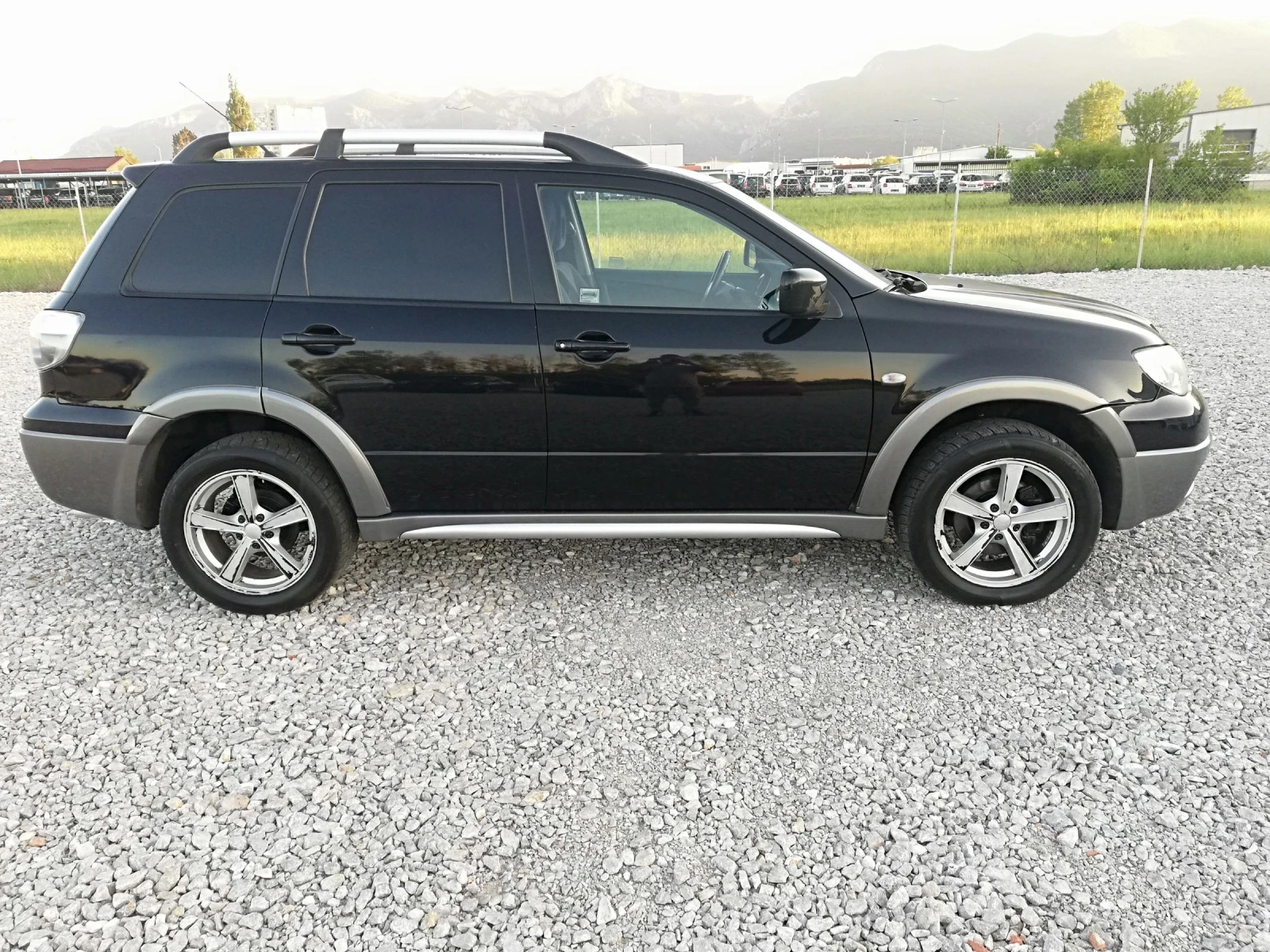Mitsubishi Outlander 2.4i kli avtomat n1 - изображение 7