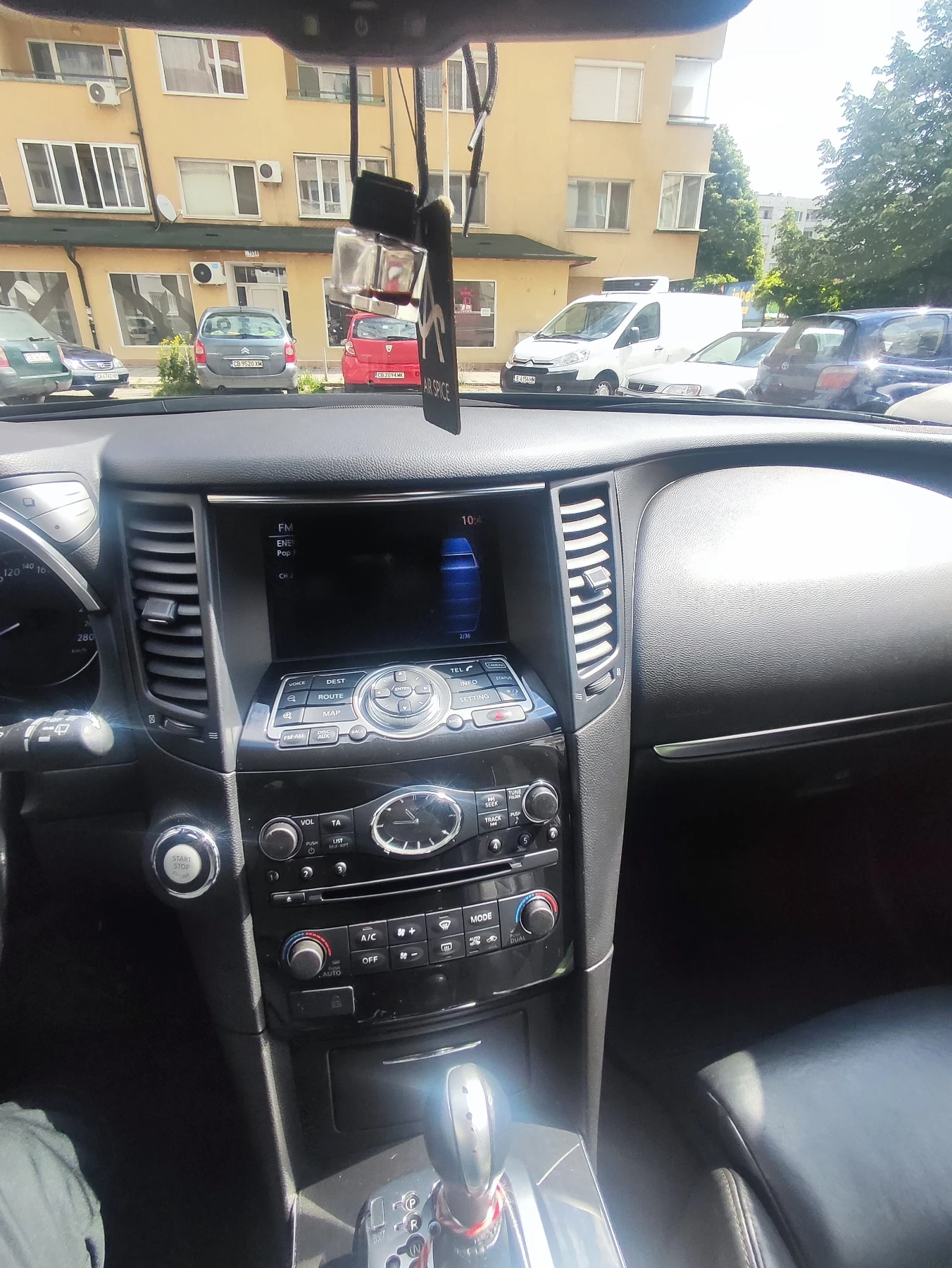 Infiniti QX70 QX 70 3.0 S - изображение 6