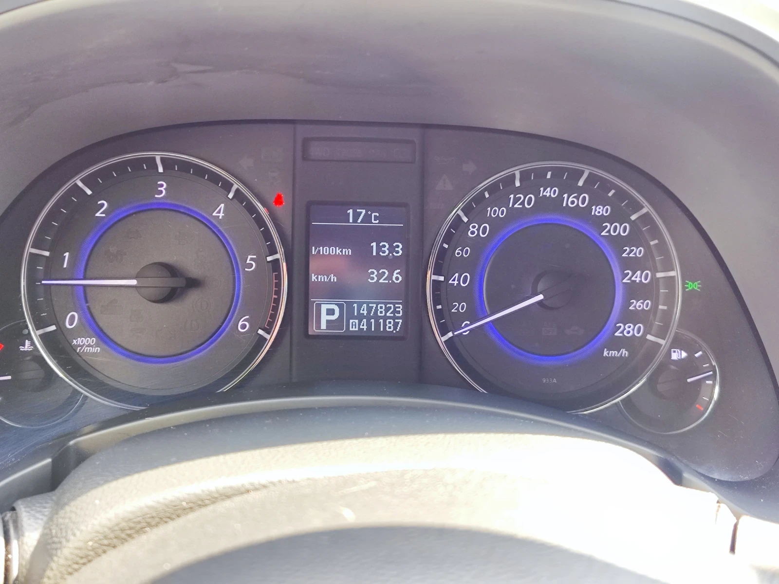 Infiniti QX70 QX 70 3.0 S - изображение 7