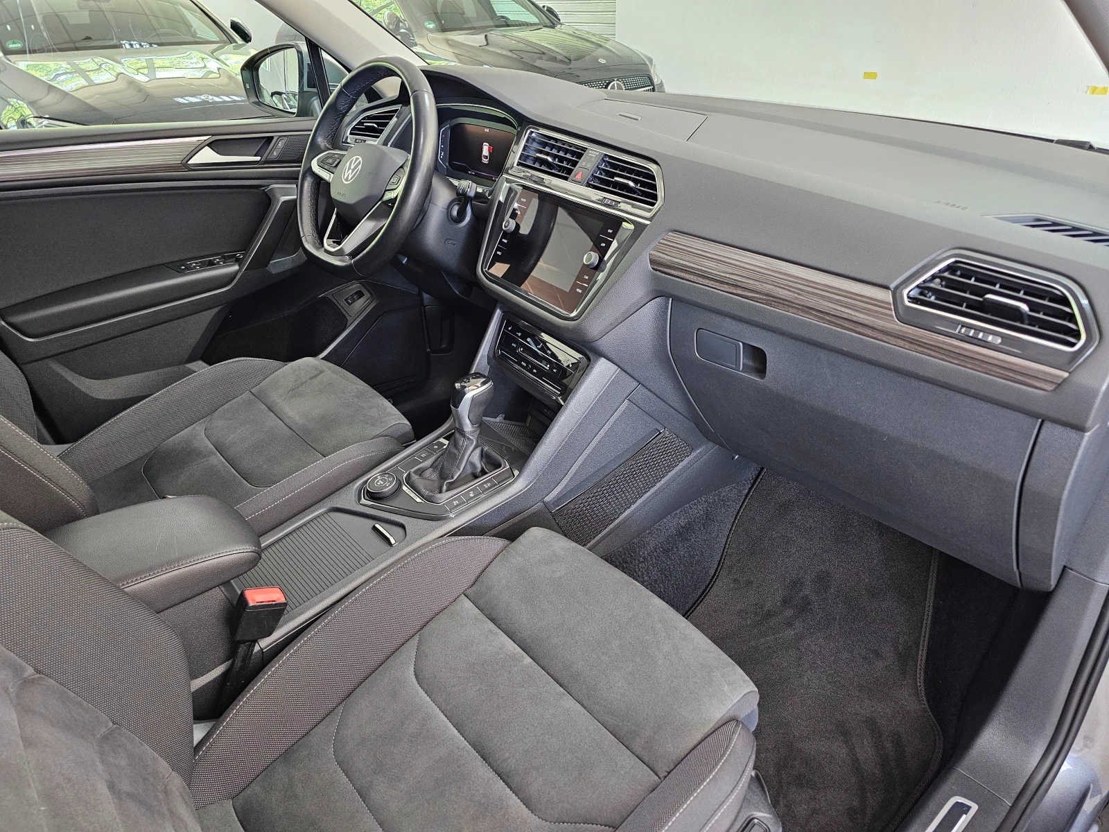 VW Tiguan Allspace Elegance 4Motion 2.0TDI 200PS | Mobile.bg   14