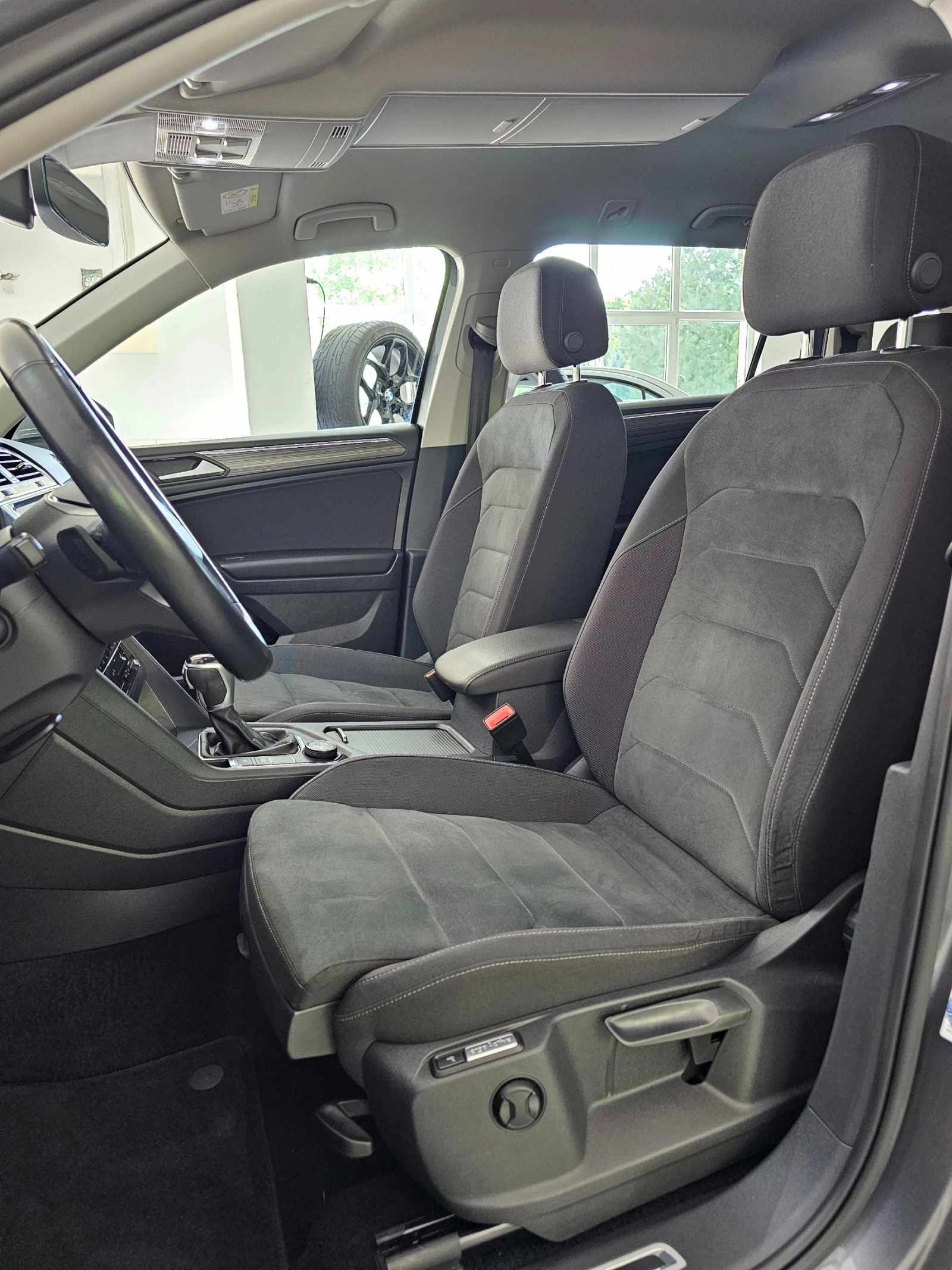 VW Tiguan Allspace Elegance 4Motion 2.0TDI 200PS - изображение 8
