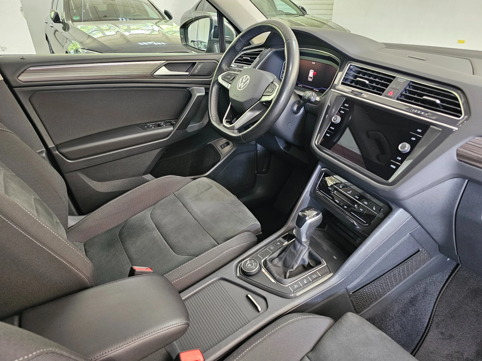 VW Tiguan Allspace Elegance 4Motion 2.0TDI 200PS | Mobile.bg   13