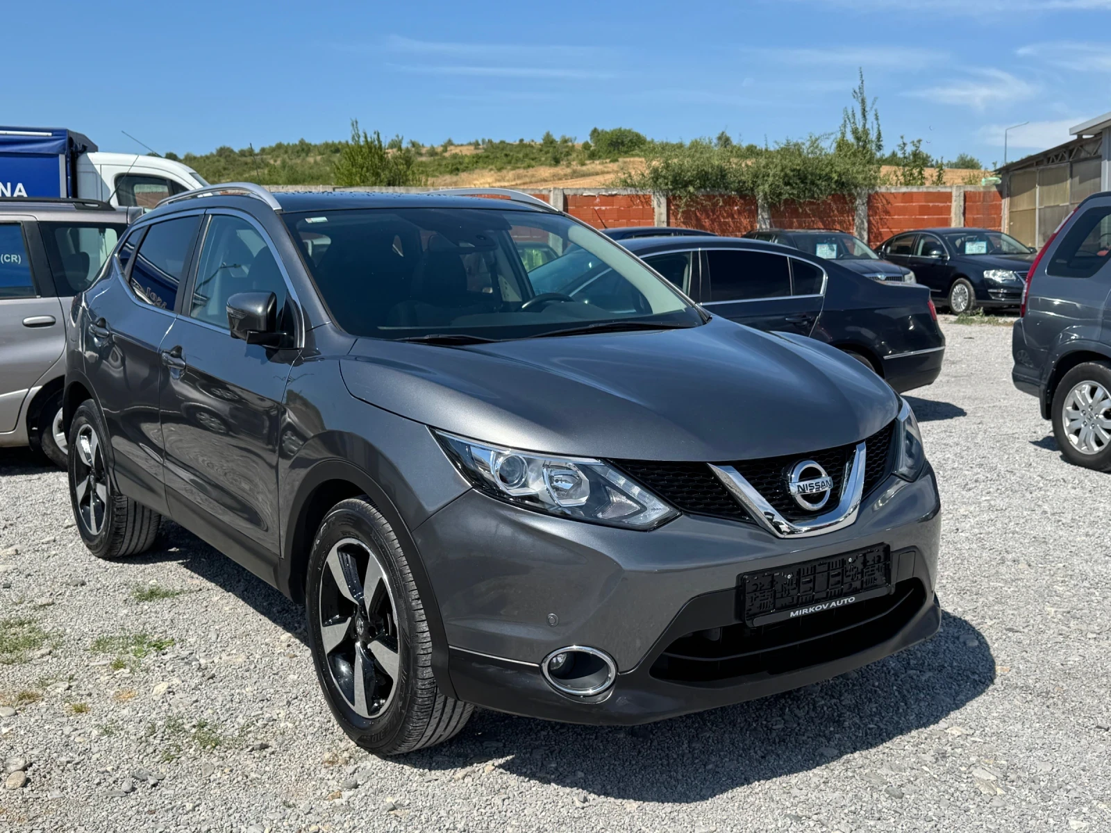 Nissan Qashqai 1.6DCI TEKNA/KEYLESS/АВТОМАТ/360 камера/ПАНОРAMA/ - изображение 2