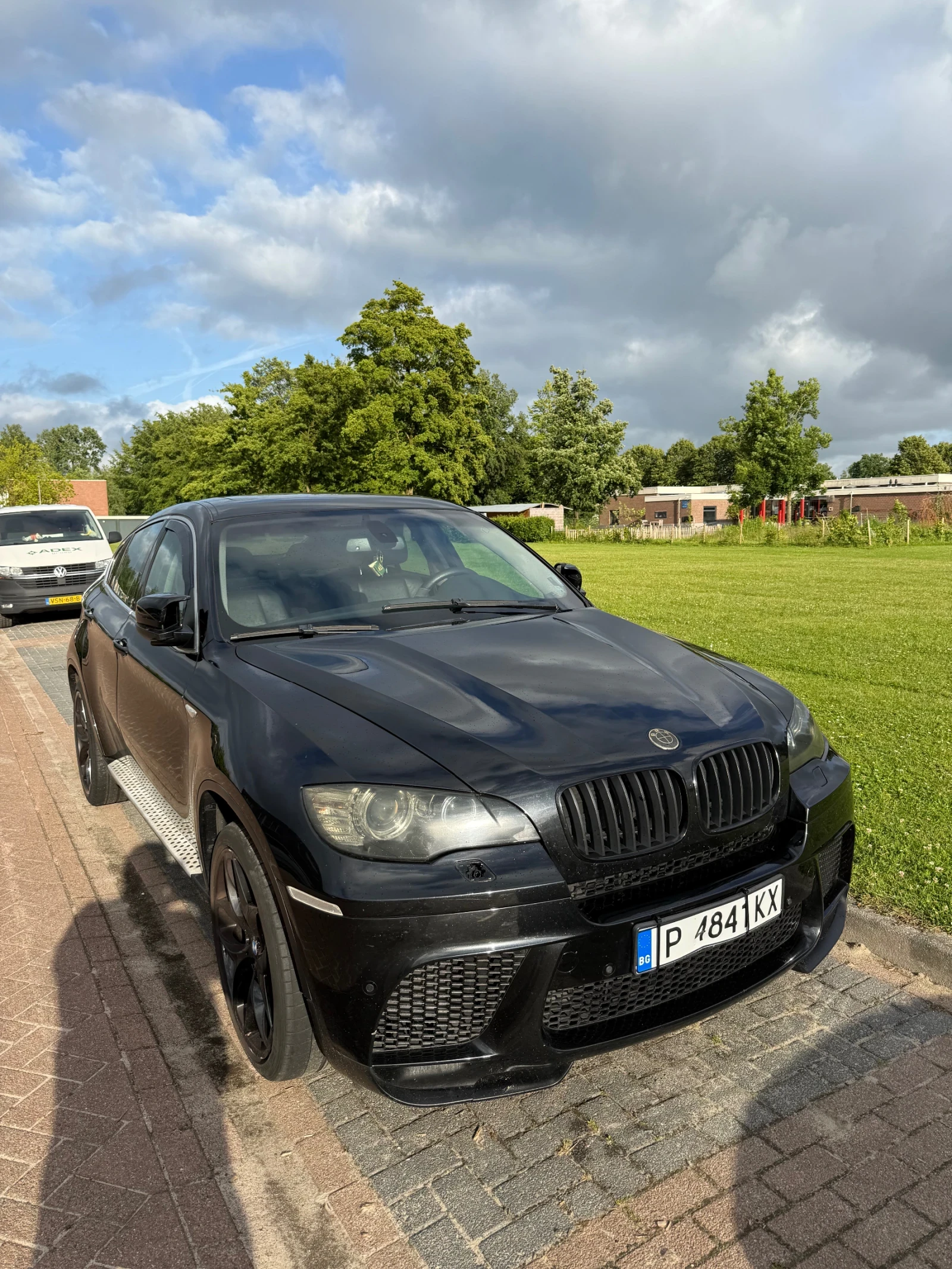 BMW X6  - изображение 2