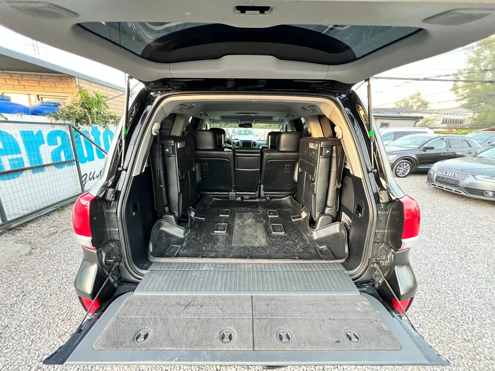 Toyota Land cruiser 200 4.5-V8 6+ 1/LIMITED/TV/NAVI/FULL | Mobile.bg   12