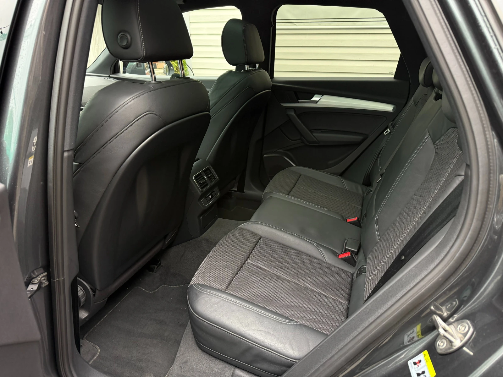 Audi Q5 190кс* VIRTUAL* S-LINE* СЕРВИЗНА КНИЖКА С ПЪЛНА ИС - изображение 9