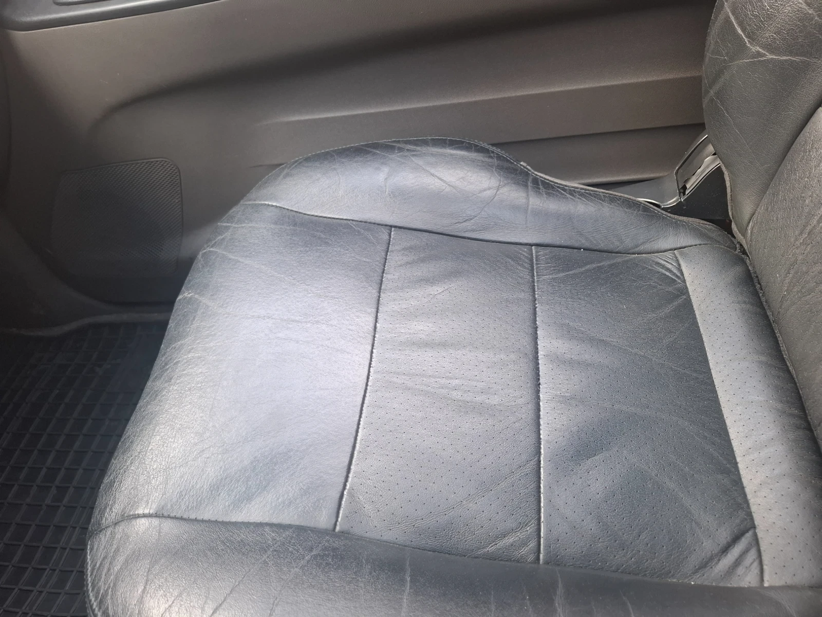 Mitsubishi Pajero 3.2 - изображение 7