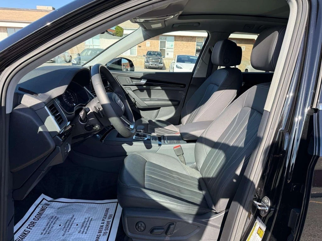 Audi Q5 * quattro Premium * CARFAX * ЦЕНА ДО БГ - изображение 9