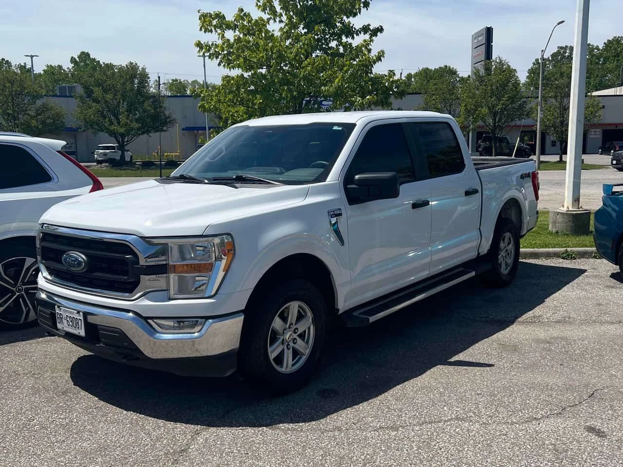 Ford F150 * 4WD SuperCrew 5.5' Box * CARFAX * АВТОКРЕДИТ, снимка 13 - Автомобили и джипове - 54743359