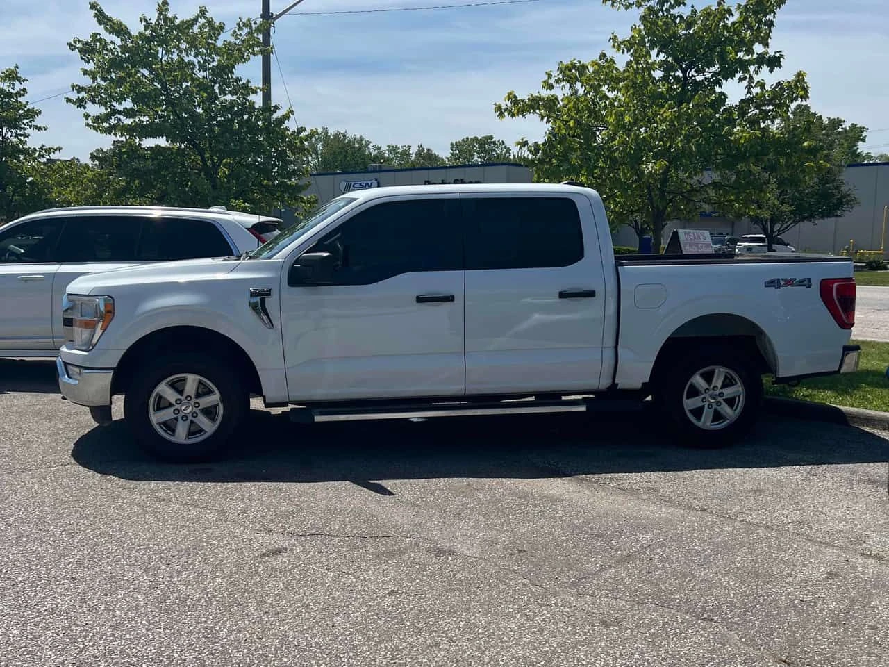Ford F150 * 4WD SuperCrew 5.5' Box * CARFAX * АВТОКРЕДИТ, снимка 2 - Автомобили и джипове - 54743359