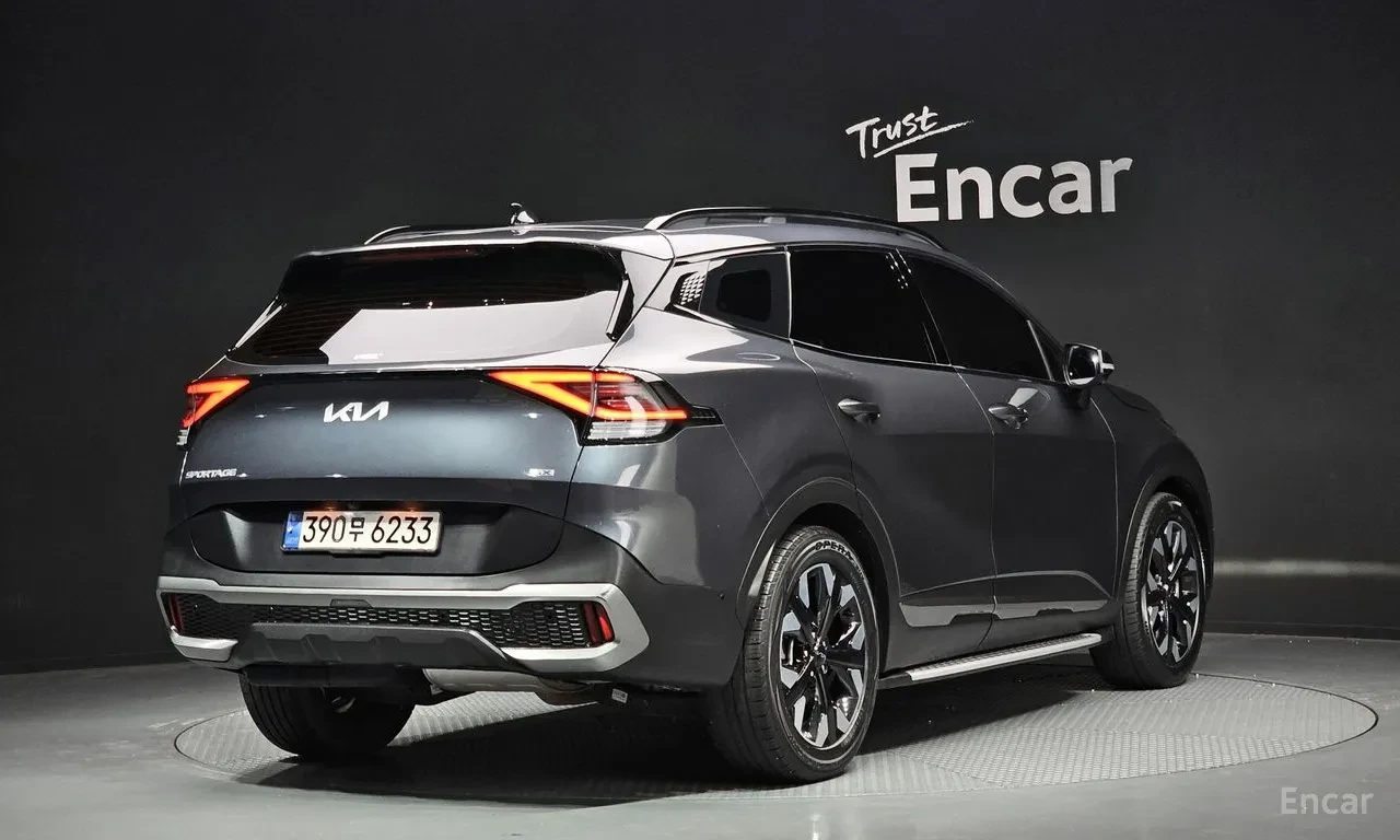 Kia Sportage 2.0 DIESEL AWD /SIGNA GRAVITY / 360 КАМЕРИ /ОБДУХ/, снимка 2 - Автомобили и джипове - 55739864