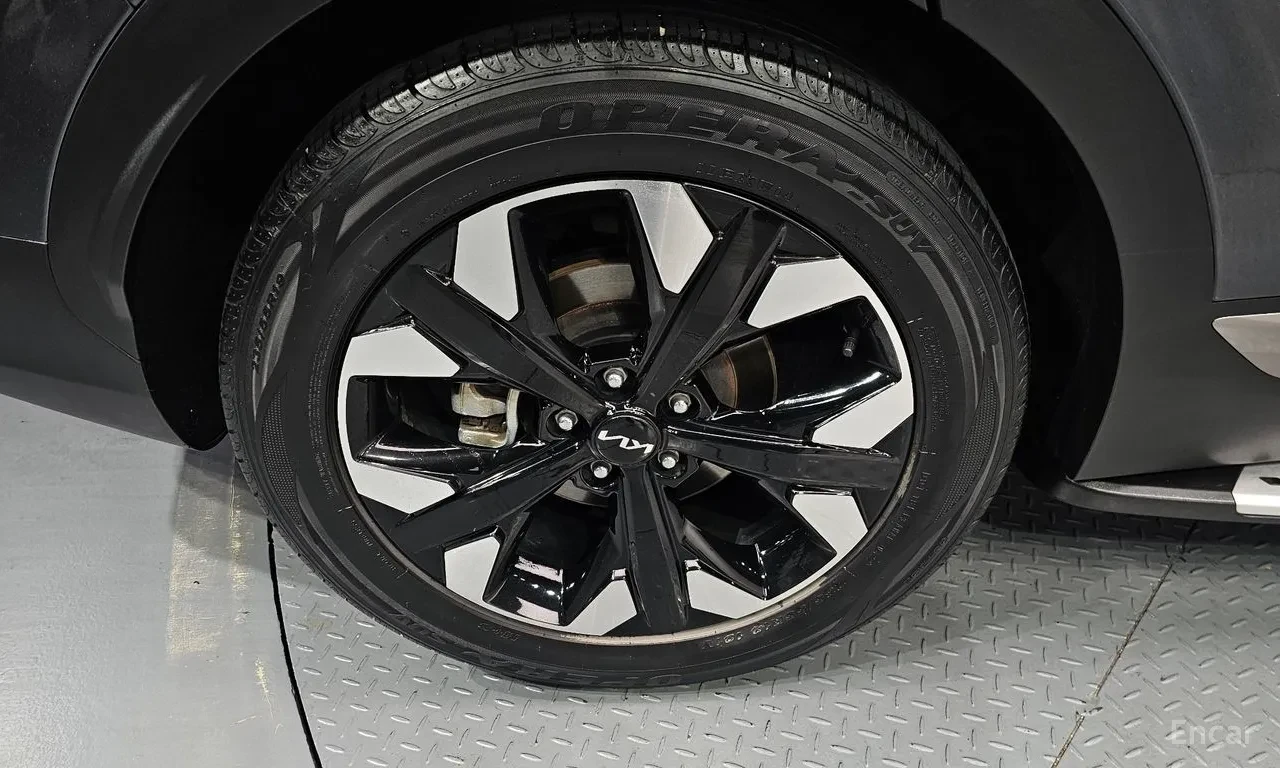 Kia Sportage 2.0 DIESEL AWD /SIGNA GRAVITY / 360 КАМЕРИ /ОБДУХ/, снимка 5 - Автомобили и джипове - 55739864