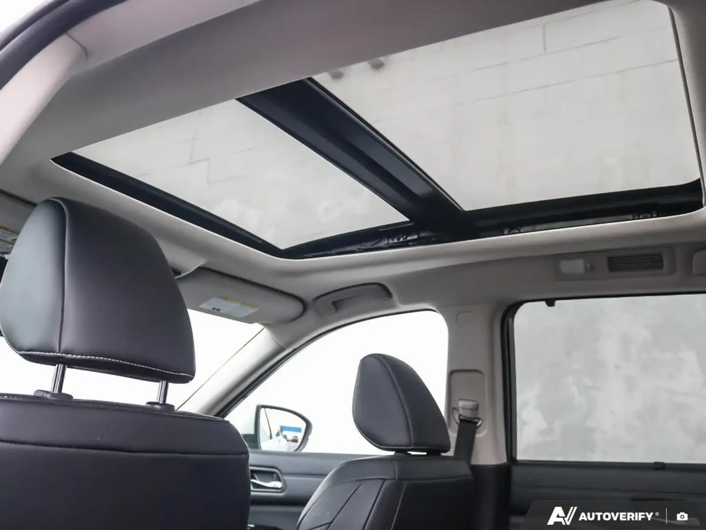 Nissan Pathfinder SL* AWD* 360* ПОДГРЕВ* , снимка 8 - Автомобили и джипове - 55905883