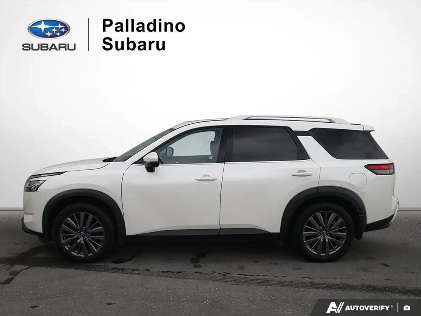 Nissan Pathfinder SL* AWD* 360* ПОДГРЕВ* , снимка 3 - Автомобили и джипове - 55905883