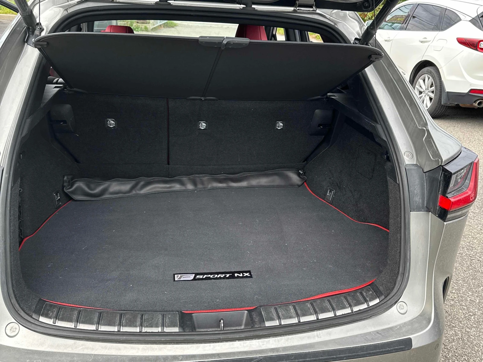 Lexus NX * 450h+ * CARFAX * ��� ������������ ������ | Mobile.bg � ����������� 12