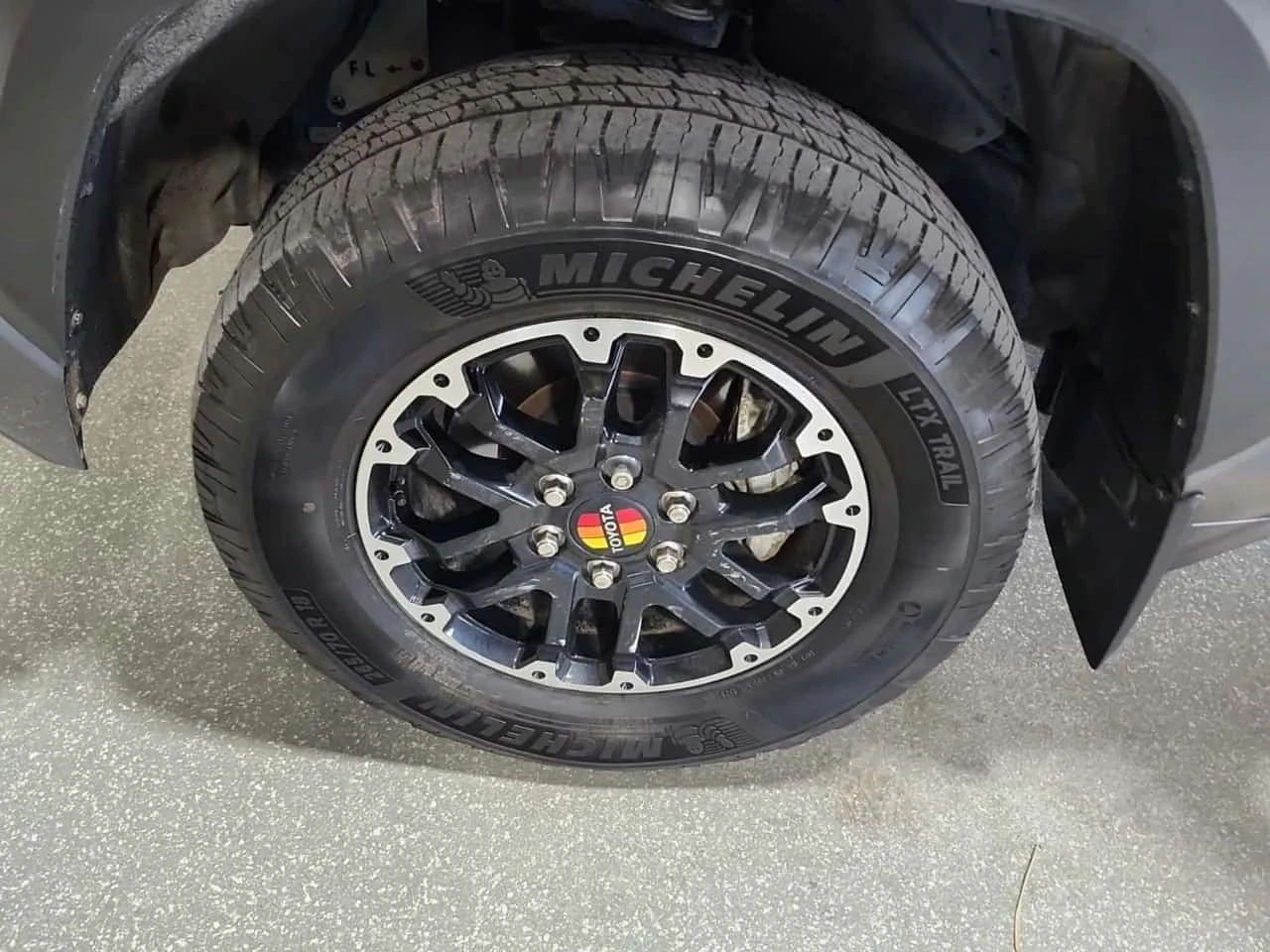Toyota Tundra, снимка 6 - Автомобили и джипове - 56688620
