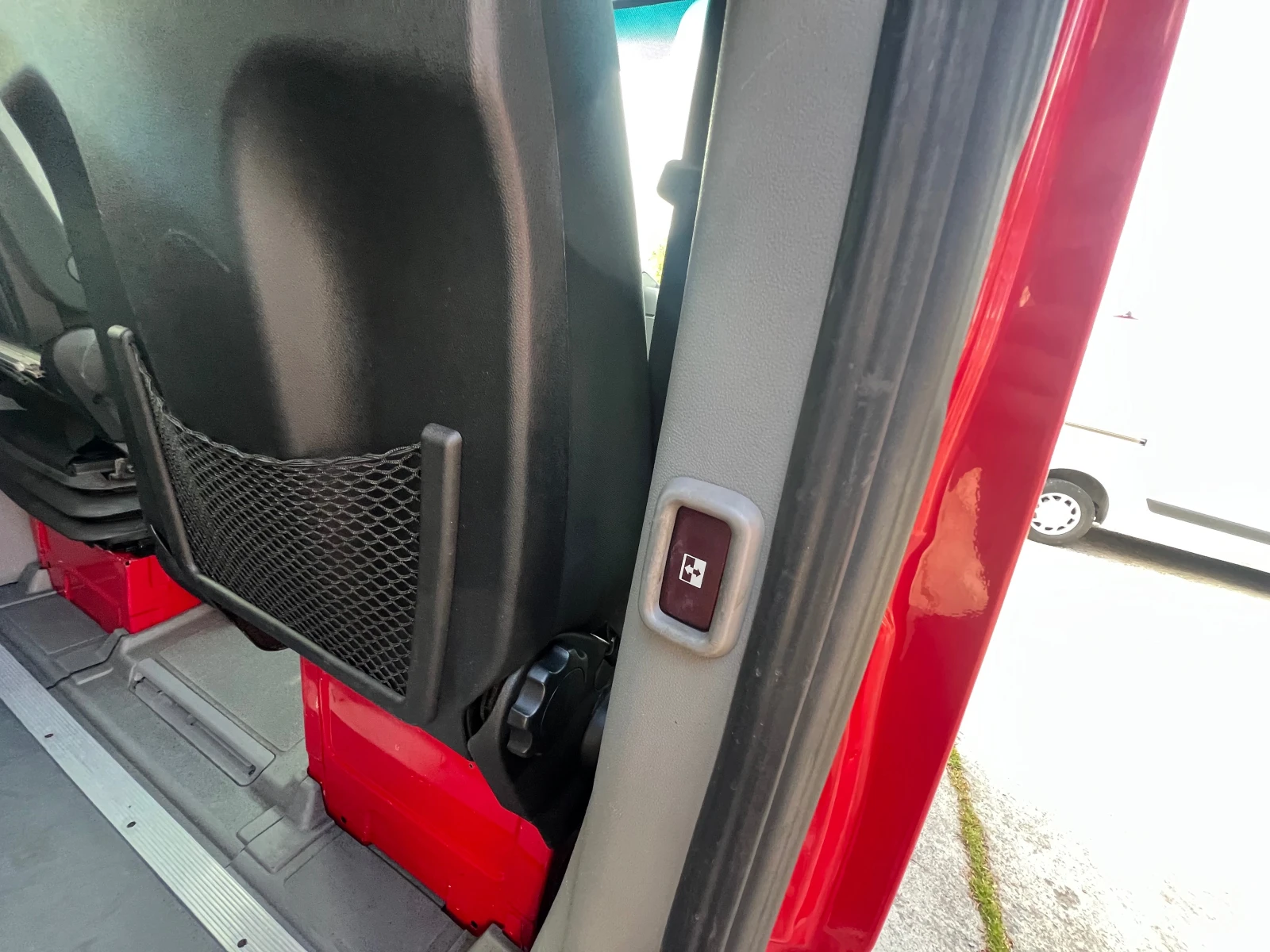 Mercedes-Benz Sprinter 316 ПЪТНИЧЕСКИ 8+ 1 МЕСТА , FULL , TEMPOMAT  - изображение 9