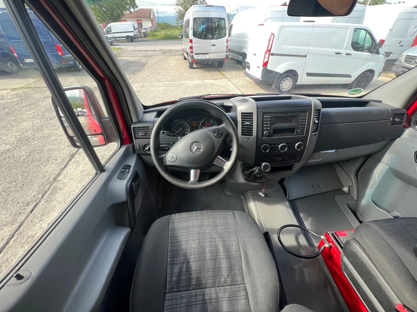 Mercedes-Benz Sprinter 316  8+ 1  , FULL , TEMPOMAT  | Mobile.bg   12