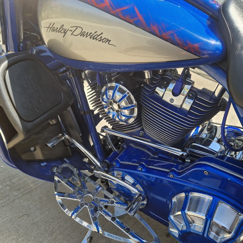 Harley-Davidson CVO, снимка 7 - Мотоциклети и мототехника - 45498559