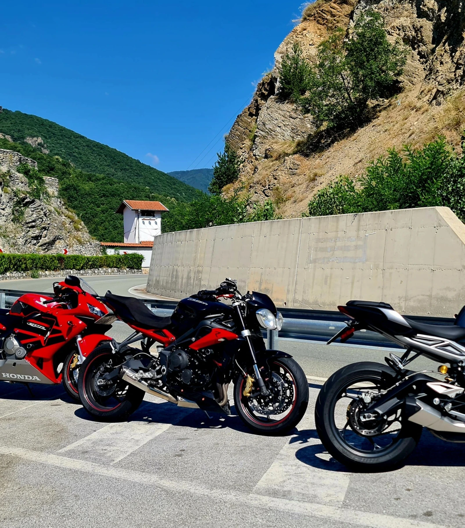 Triumph Street Triple 675 R ABS - изображение 10