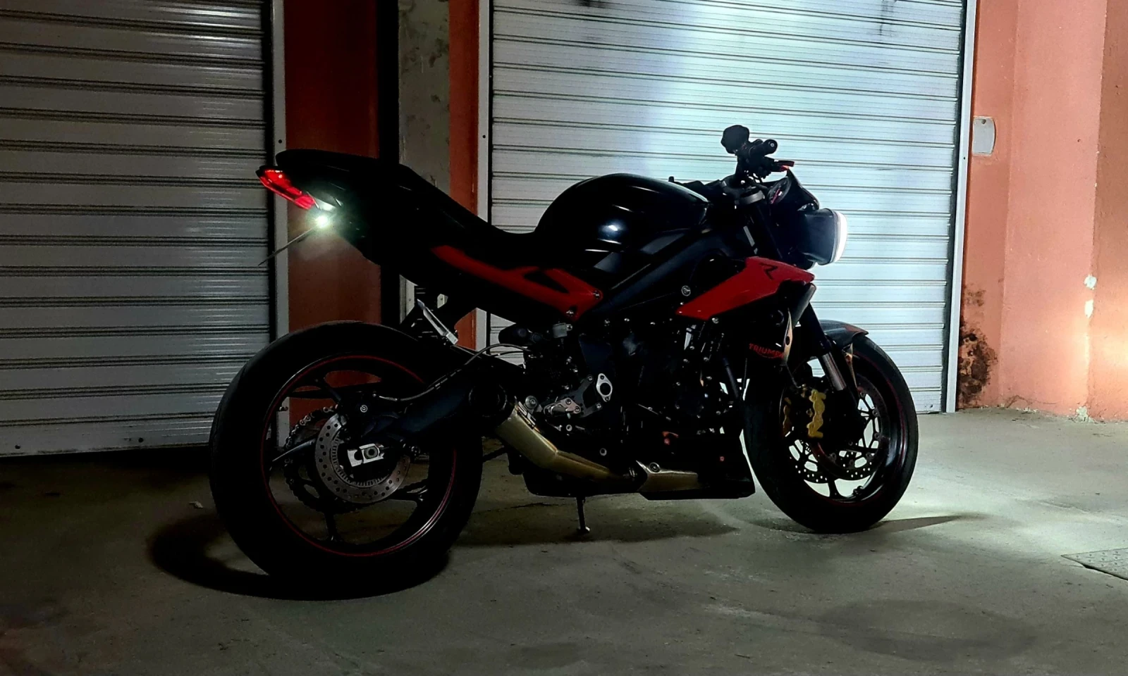 Triumph Street Triple 675 R ABS | Mobile.bg � ����������� 14