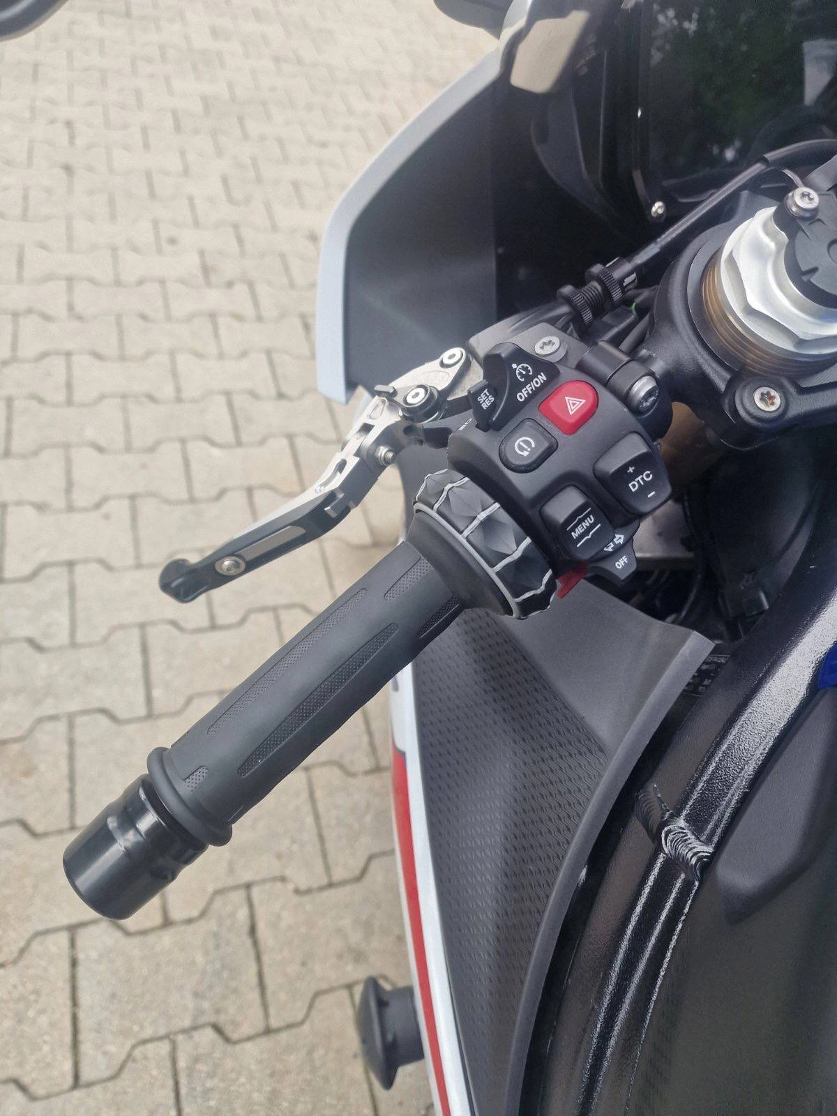 BMW S S1000RR - изображение 8