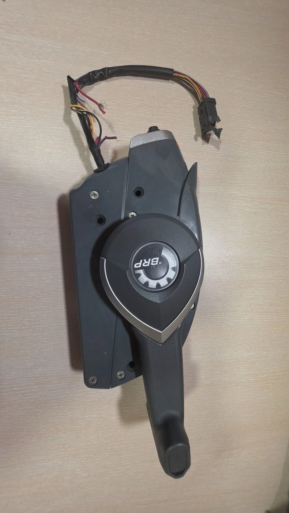 ����������� �������� Evinrude E-TEC �25DRSAFD 2018 ������ | Mobile.bg � ����������� 10