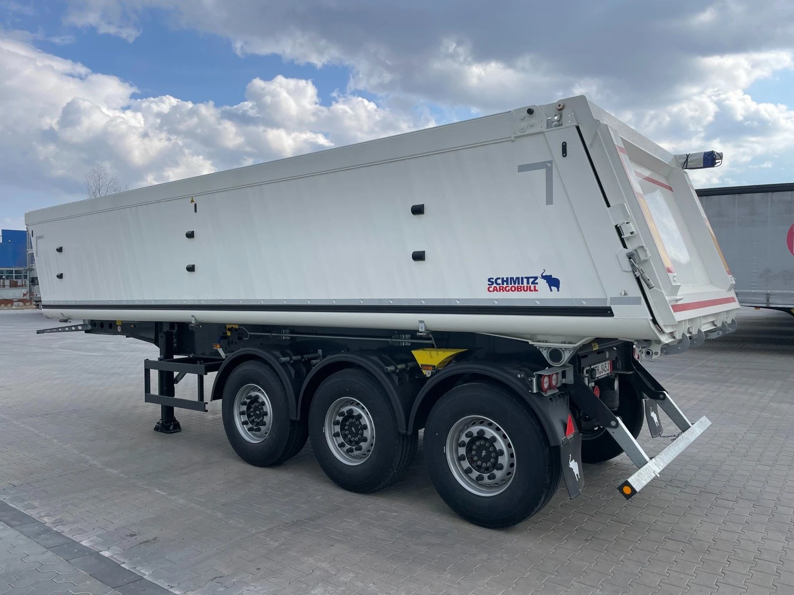  Schmitz SKI 24 SL 8.2 | Mobile.bg   4