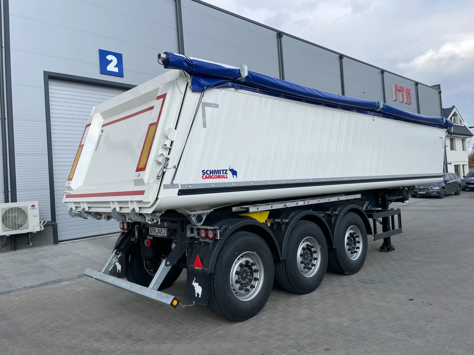 Полуремарке Schmitz SKI 24 SL 8.2 | Mobile.bg — изображение 1