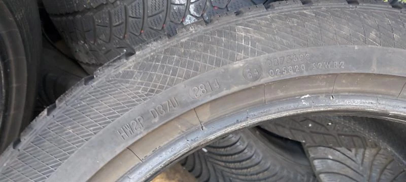 Гуми Зимни 225/45R18, снимка 7 - Гуми и джанти - 30922843