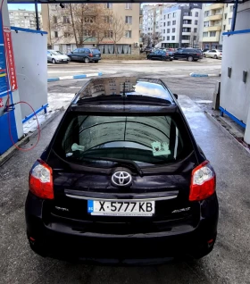 Toyota Auris D4D, снимка 2
