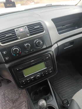 Skoda Fabia 1.2I НОВ ВНОС, снимка 9