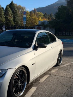 BMW 330, снимка 3