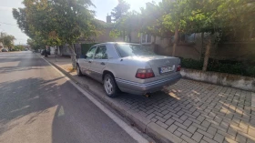 Mercedes-Benz 124, снимка 5